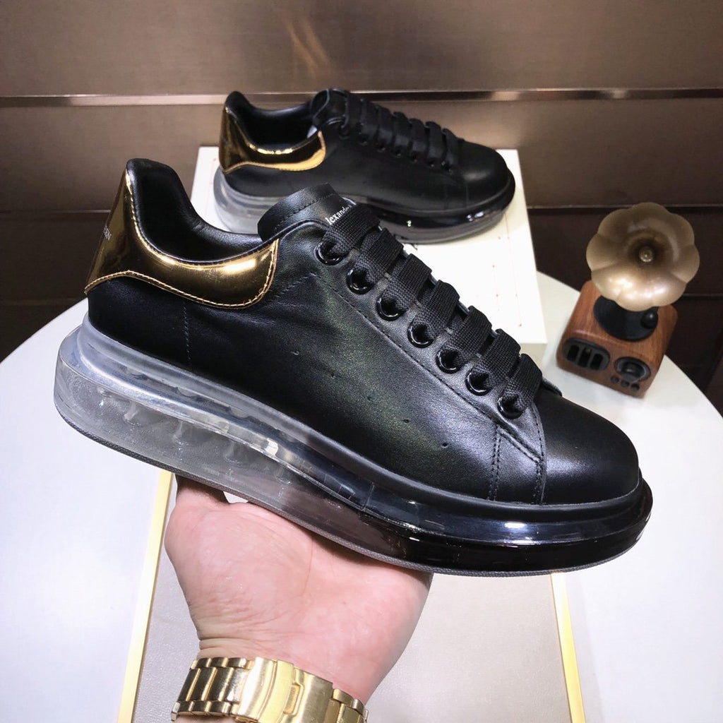 ALEXANDER MCQUEEN NERE CON RETRO ORO E SUOLA BIANCA IN GOMMA